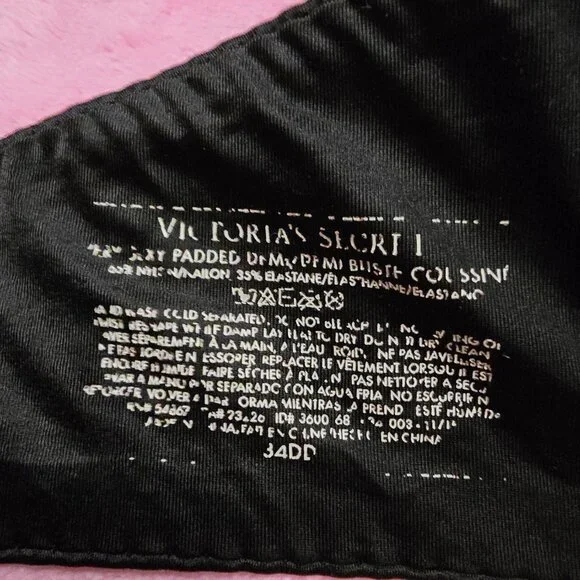 3 pairs of 34DD bras (2 VS & 1 PINK) - Picture 12 of 12